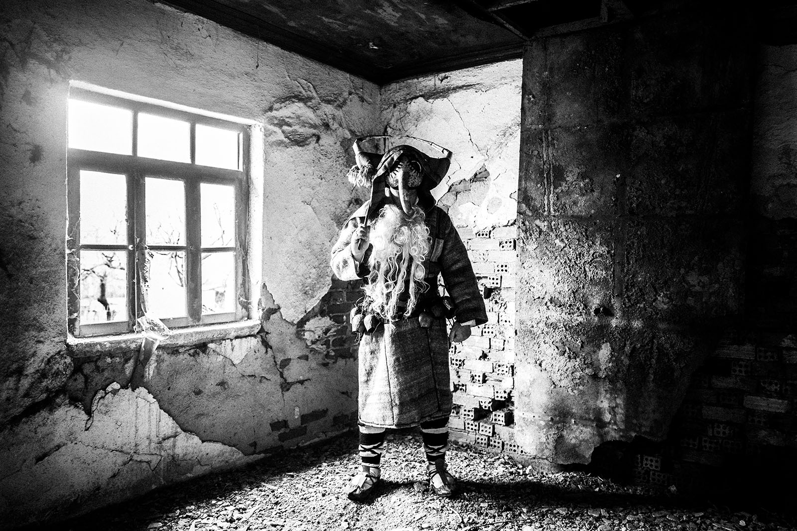 A man dressed as the Purpuris of Issaakion, Didimoticho