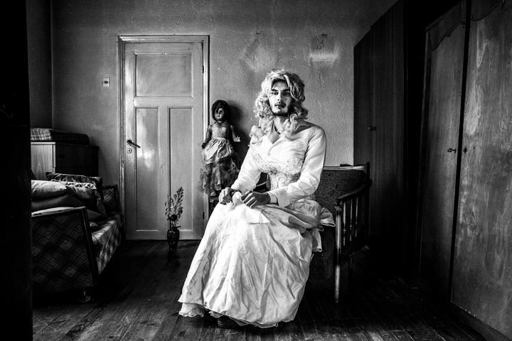 The Kotsamania bride seated inside a traditional house in Tetralofos.