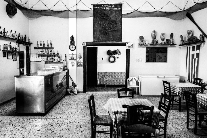 Black-and-white photograph from Omilos tavern on Kalymnos.